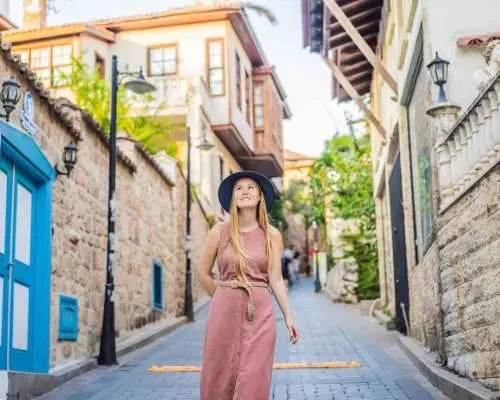 Antalya: Old Town Walking Tour with Turkish Tea and Baklava｜Turkey