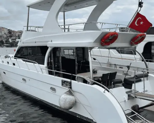 Istanbul: Tổ chức du thuyền tư nhân trên eo biển Bosphorus (14 mét) | Thổ Nhĩ Kỳ