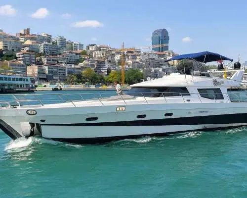 Istanbul: Du ngoạn eo biển Bosphorus trên du thuyền hạng sang riêng tư | Thổ Nhĩ Kỳ