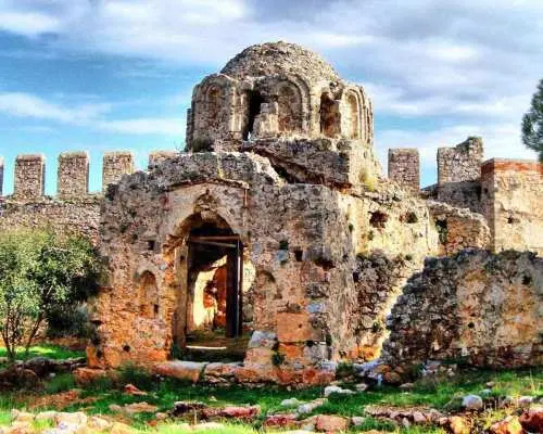 Alanya: Tham quan nửa ngày bằng cáp treo, hang động, ruộng bậc thang và ngắm hoàng hôn tại lâu đài | Thổ Nhĩ Kỳ