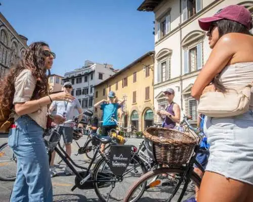 Florence: Guided Bike Tour in Small Group｜Italy