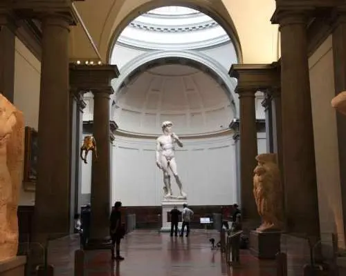 Tour tham quan có hướng dẫn viên tại Uffizi & Accademia cùng bức tượng David của Michelangelo | Ý