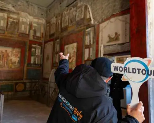 Naples: Pompeii và Núi Vesuvius kèm bữa trưa và nếm rượu vang | Ý
