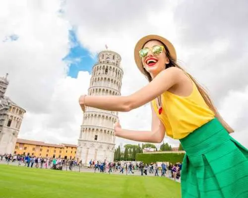 Livorno: Low-Cost Transfer to Pisa｜Italy