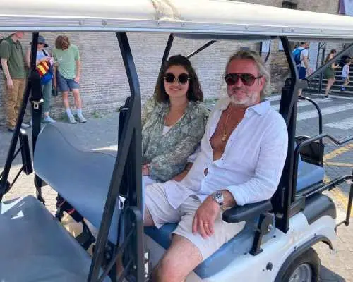 Rome: Tour tham quan Thành phố Hoàng gia bằng xe golf với dịch vụ đưa đón tùy chọn | Ý