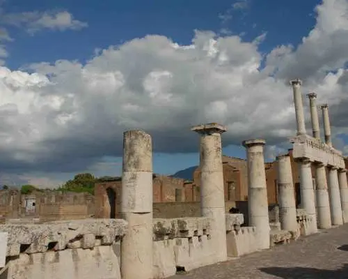 From Rome: Pompeii and Mount Vesuvius Private Tour｜Italy