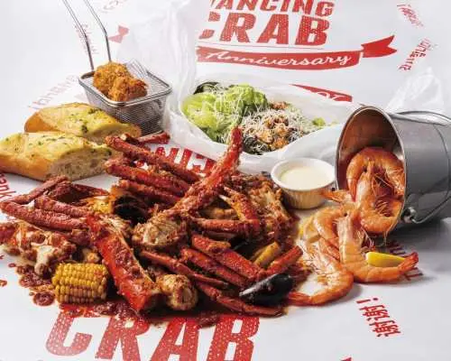 日本東京｜DANCING CRAB TOKYO｜新宿手抓海鮮熱舞餐廳