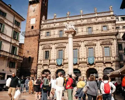 Verona Arena and City Guided Tour with skip-the-line Ticket｜Italy