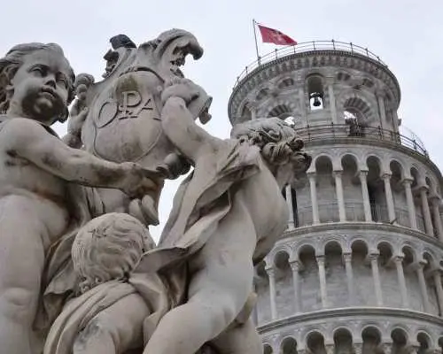 La Spezia: Full-Day Private Shore Excursion to Pisa & Lucca｜Italy