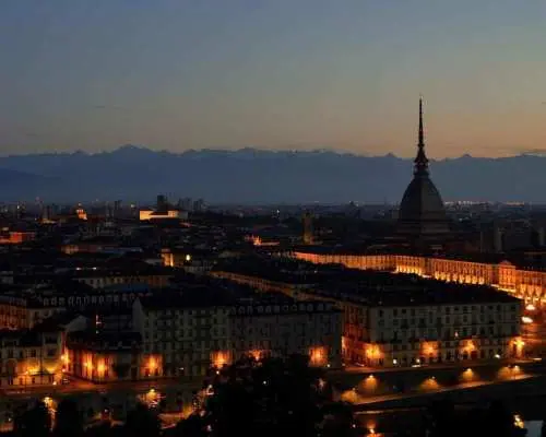 Turin: Historical Walking Tour by Night｜Italy