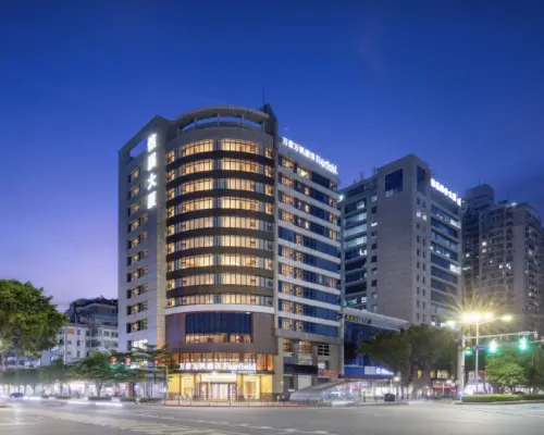 【中國】香港直達廣州花都｜廣州花都萬豪萬楓酒店 Fairfield by Marriott｜連永東直巴香港來回接送｜Marriott 萬豪旗下酒店
