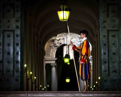 Rome: Vatican Museums & Sistine Chapel evining pvt Tour｜Italy