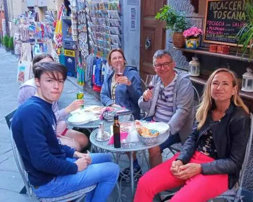 Siena walking tour with lunch & Chianti wine｜Italy