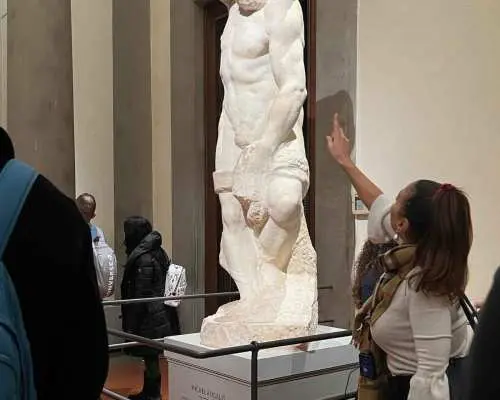 Florence: Accademia Gallery Guided Tour and Priority Entry｜Italy