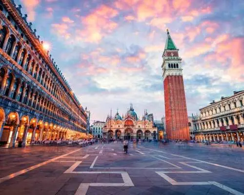 Venice: Priority Access to St. Mark's Basilica & Guided Tour｜Italy