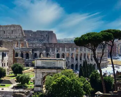 Rome: Colosseum, Forum, Palatine with Breakfast or Aperitif｜Italy