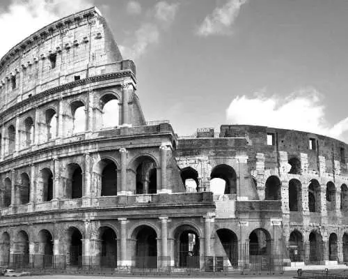 Rome: Hop on Hop Off Bus & Colosseum Guided Tour｜Italy