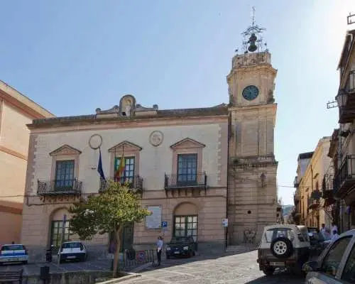 Corleone Self-Guided Tour: RT Van Transfer from Palermo｜Italy