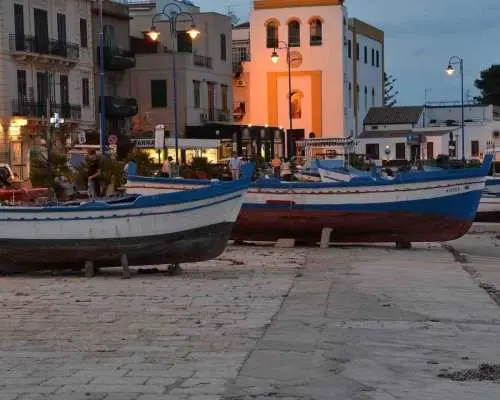 Private Day Tour to Palermo and Cefalù from Catania｜Italy