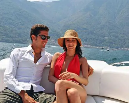 Lake Como: Shared Boat Tour to Como, Bellagio and Varenna｜Italy