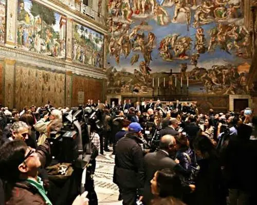 Uncover Vatican Wonders: Sistine Chapel & More｜Italy