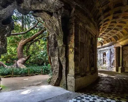 Naples: Royal Palace of Caserta Private Tour Options｜Italy