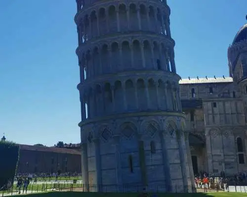 From Florence: Private day trip to San Gimignano & Pisa｜Italy