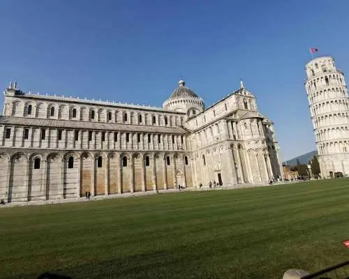 From Florence: Private day trip to San Gimignano & Pisa｜Italy