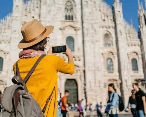 Private Milan Cathedral: Fast-Track & Panoramic Terraces｜Italy