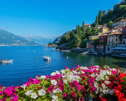 Lake Como Venetian Taxi Boat Tour｜Italy