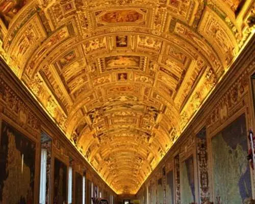 Vatican Museum & Sistine Chapel Guided Tour skip the line｜Italy