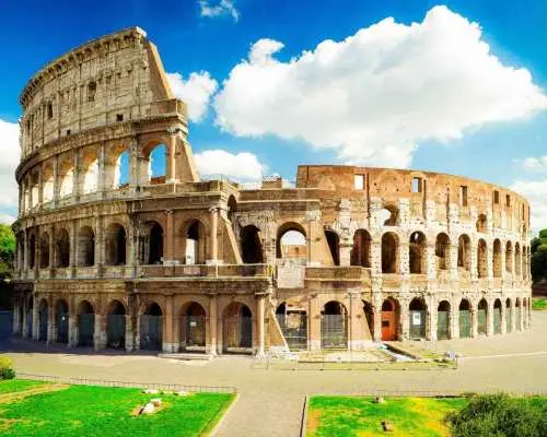 Guided Tour of the Colosseum Palatine Hill and Roman Forum｜Italy