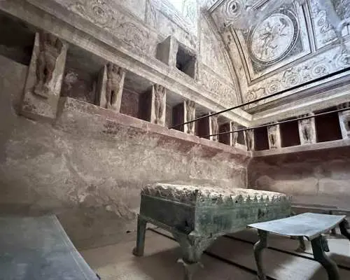 Pompei: New Discoveries, An Exclusive Archaeological Tour｜Italy