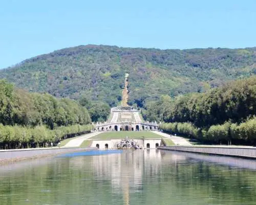 From Naples: Private Tour of Caserta Palace & Gardens｜Italy