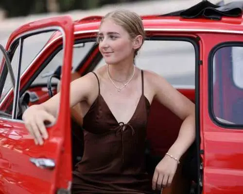 La Dolce Vita: Cruising Rome in A Vintage Fiat 500｜Italy