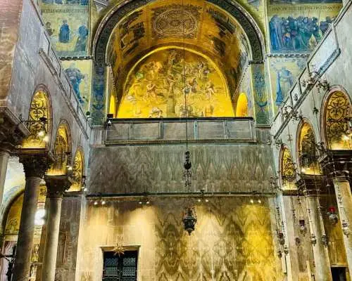 St. Mark's Basilica: Priority Access, Audioguide & Guidebook｜Italy