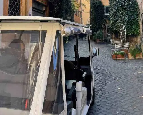 Rome's Highlights Golf Cart Tour Guided in English & Italian｜Italy