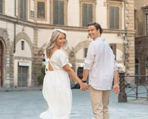 Florence: Private Photoshoot with Professional Photographer｜Italy