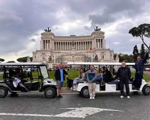 Rome: Fun Private & Group Tour in Golf Cart 90 minutes｜Italy