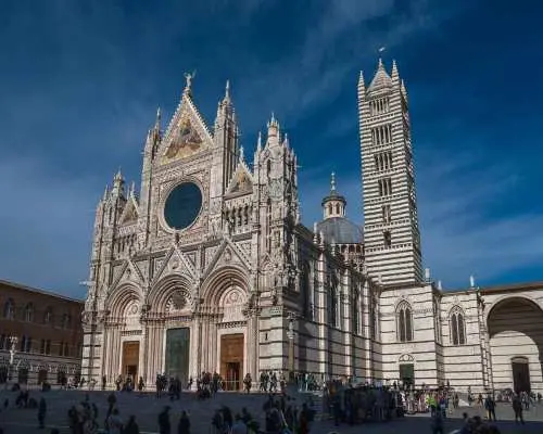 Rome to Tuscany Private Tour – Siena, San Gimignano & Wine｜Italy