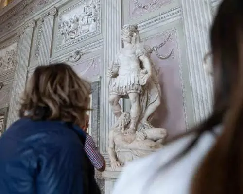 Guided Tour of the Royal Palace of Caserta: discover the Royal Palace and the gardens｜Italy