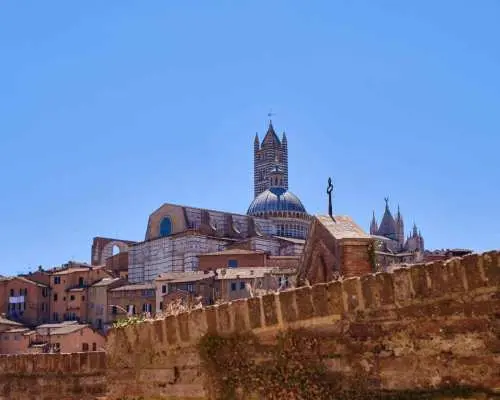 Small Group Tour to Siena & San Gimignano with Chianti Wine｜Italy
