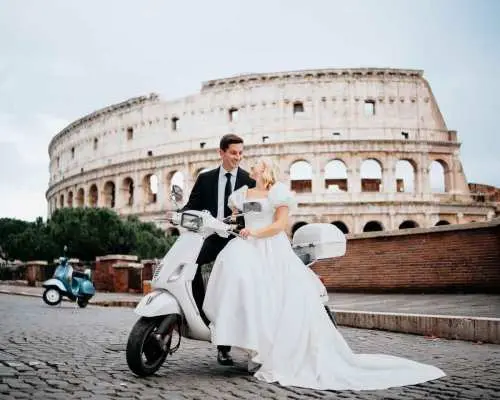 Rome: Private Fiat 500 or Vespa Wheely Tour with Photoshoot｜Italy