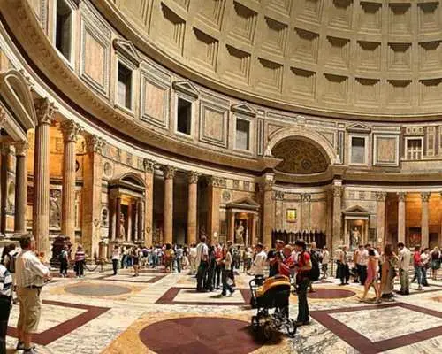 ประสบการณ์เต็มรูปแบบที่ Pantheon พร้อมโฮสต์และแอปเสียงแบบโต้ตอบ | อิตาลี