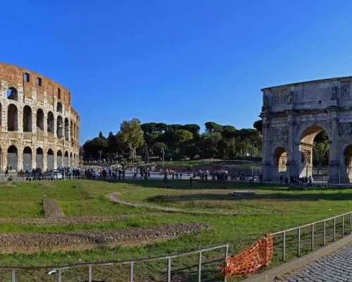 Rome Ruins & Romance - Private Walking Tour With Local Guide｜Italy