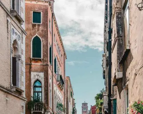 Venice Tour: St. Mark’s, Doge’s Palace & Rialto Bridge｜Italy
