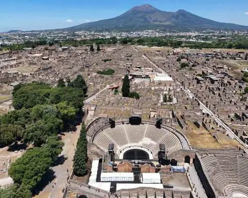 Pompeii: Guided Tour with Skip-the-Line Entry｜Italy