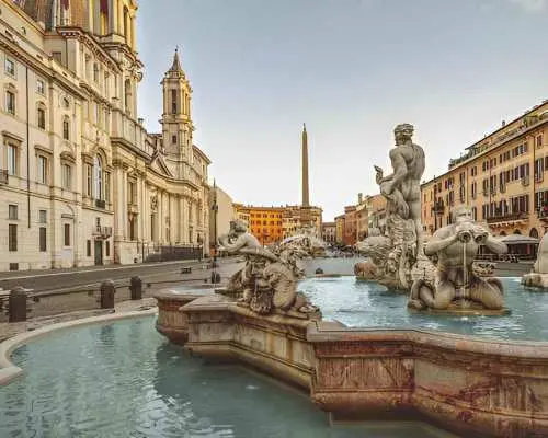 Rome: Walking Tour with Coffee, Trevi Fountain, & Forum｜Italy