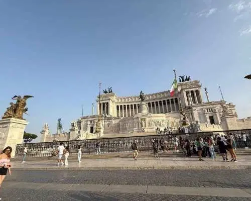 Rome: Catacombs & Appian Way Semi-Private Golf Cart Tour｜Italy