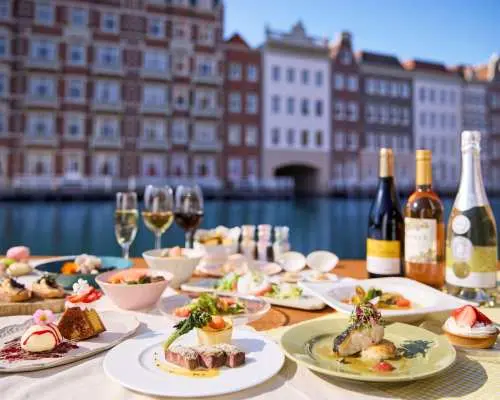 Huis Ten Bosch 2D1N | All-Inclusive:Hotel, Bus, Pass, Meals & Free-flow Drinks
